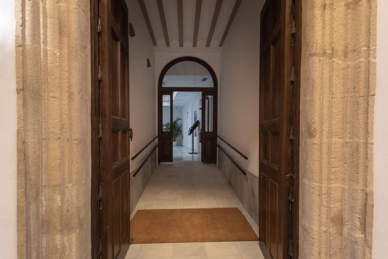 Apartamentos Santa Maria 15 Jerez de la Frontera Bagian luar foto