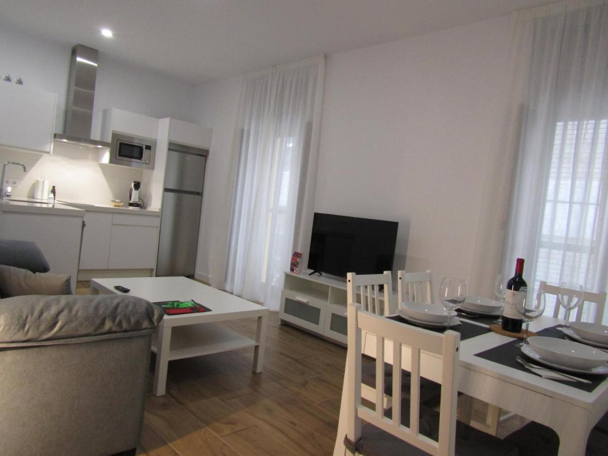Apartamentos Santa Maria 15 Jerez de la Frontera Bagian luar foto